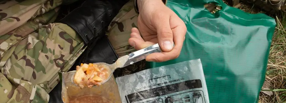 Сухие пайки, Армейские сухпайки